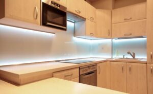 lightrail_led_kitchen_lighting