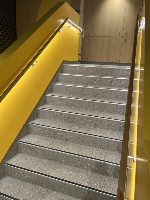 Lightrail_American_Oak_LED_handrail_sytstem_with_Blackline_BL11_McDonalds_town_hall_Melbourne (3)