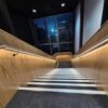 Lightrail_THAO43_American_oak_led_handrail_with_albion_matt_black_brackets_and_Samsung_blackline_BL11_LED_RAHS_Royal_Adelaide_showground (1)